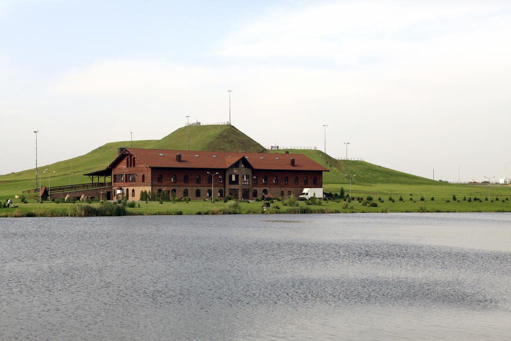 Hotel Westa Mińsk Zewnętrze zdjęcie